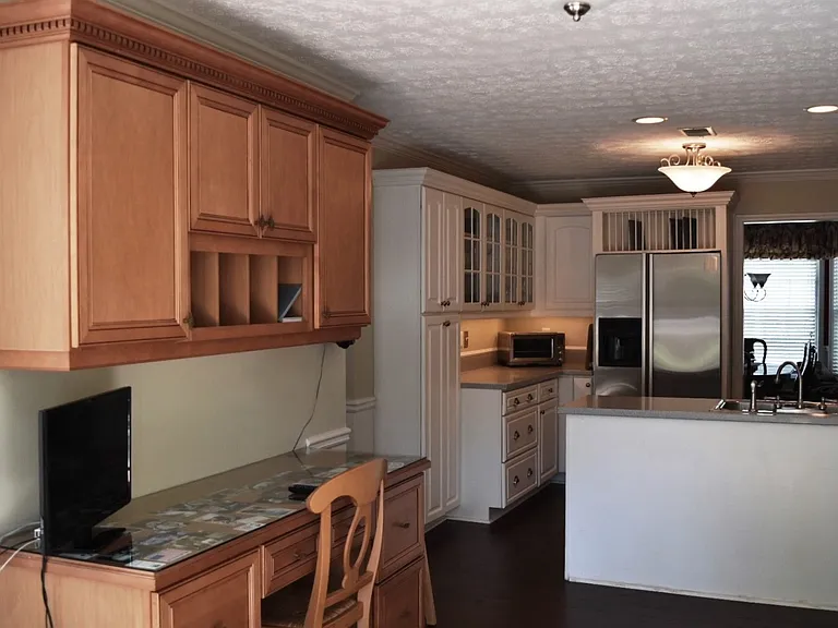 1627 Pine Creek Way — Photo 14