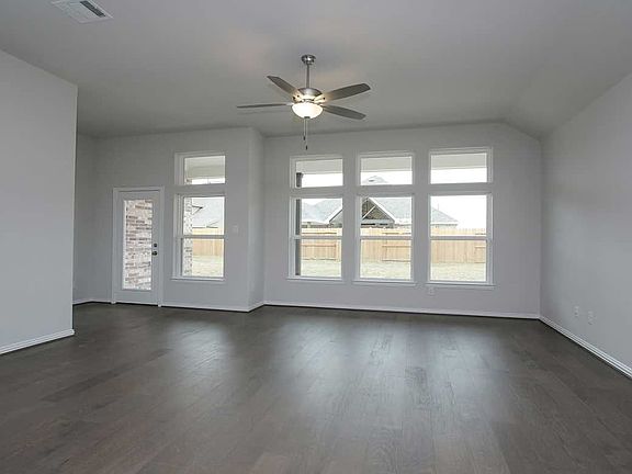 5th image of 11815 St Augustine Dr