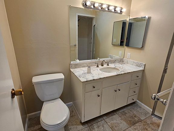 3rd image of 1515 Arc Way APT 204