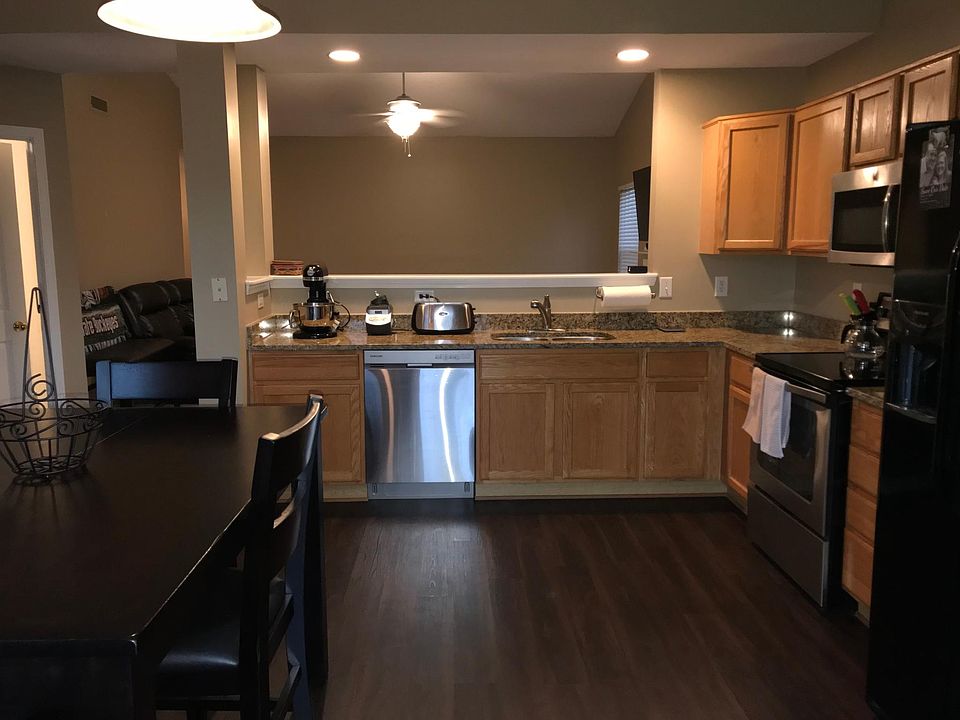 Kitchen Area with Granite Countertops