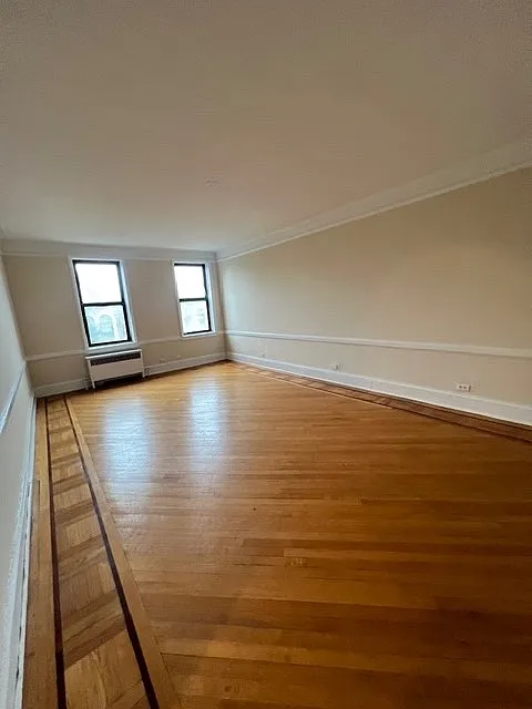 2 bed, 1.0 bath, $2,695 — Photo 2