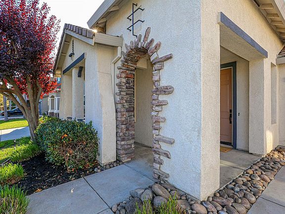 4th image of 1443 Paseo Belleza