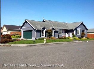 688 Springville Ave, Fortuna, CA 95540