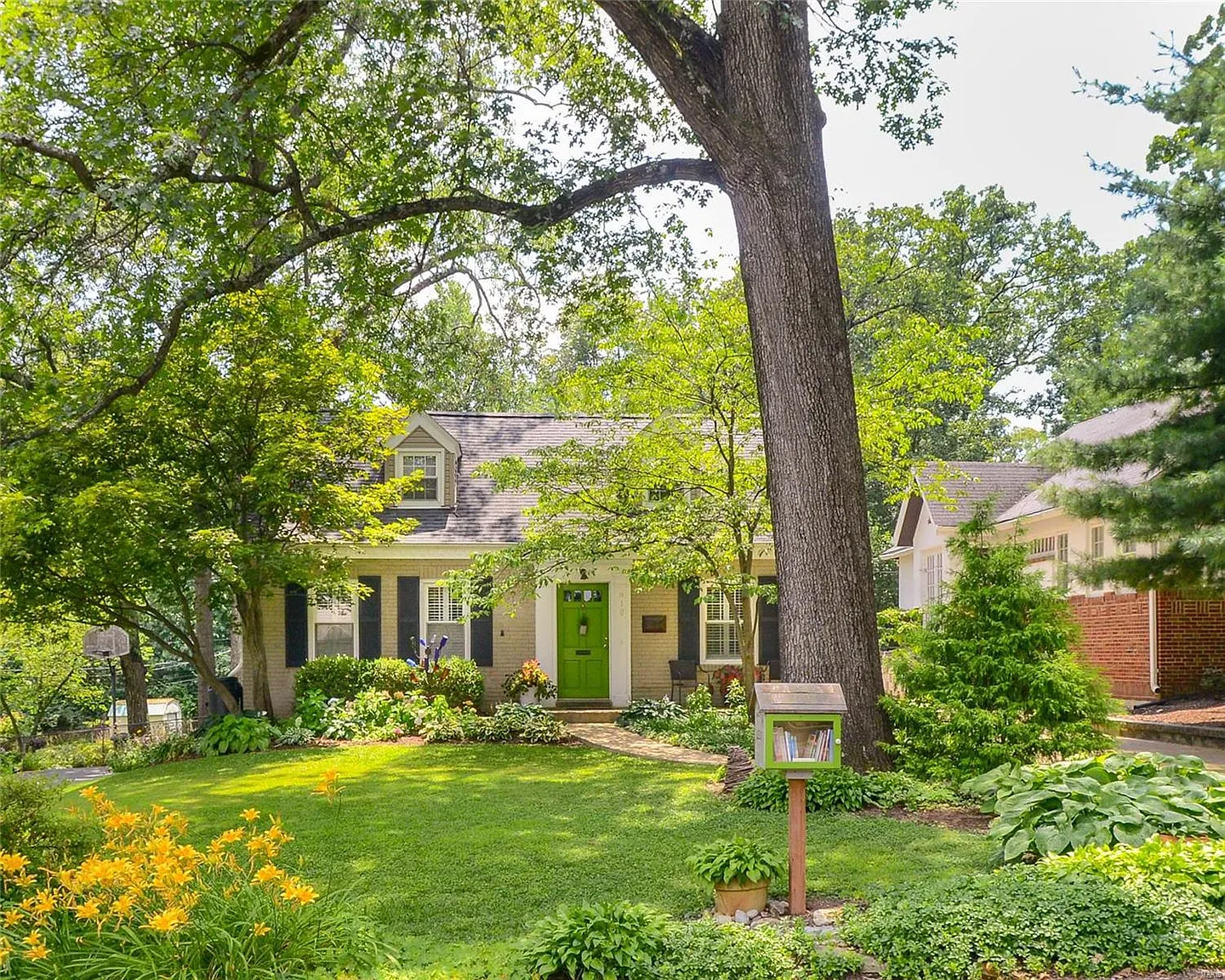 618 Fieldston Ter photo 1
