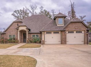 219 Strait Ln, Longview, TX 75604