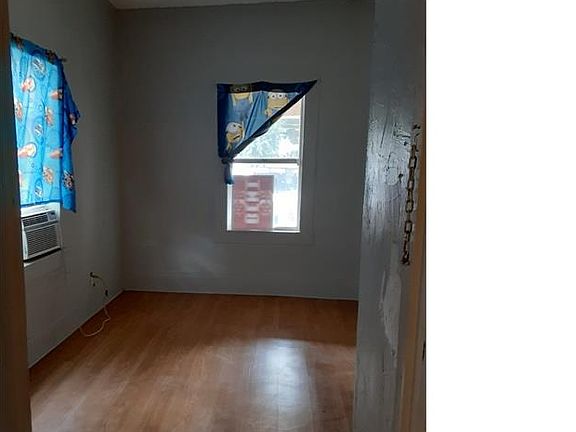 4th image of 506 S Polaris St