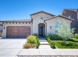 2854 Deauville Ave, Clovis, CA 93619