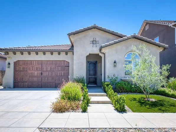 2854 Deauville Ave, Clovis, CA 93619