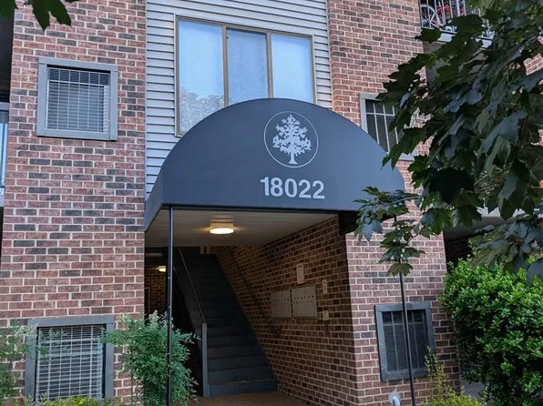 18022 Chalet Dr #27-103, Germantown, MD 20874