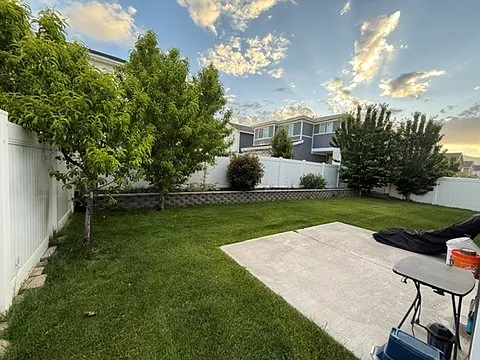 W Red Maple Dr — Photo 16