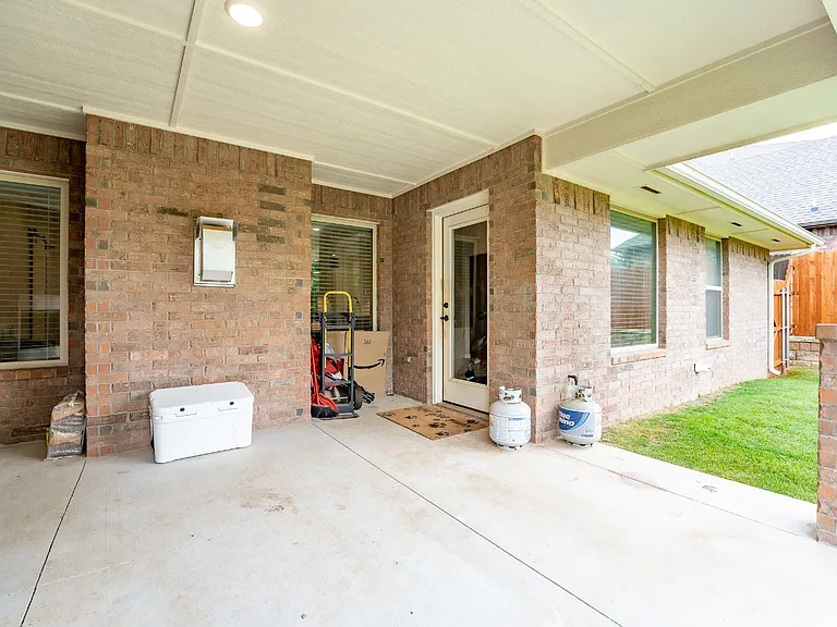 7832 Ashleaf Ter — Photo 35