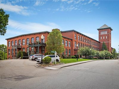 1 Tupperware Dr UNIT 138, North Smithfield, RI, 02896