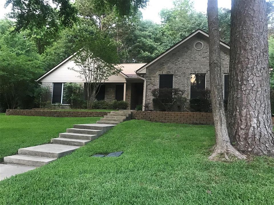 1st image of 913 Broadmoor Dr