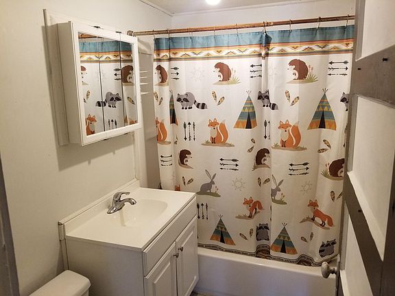 5th image of 616 NW Euclid Ave #1