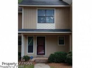 1217 Huntsman Ct, Fayetteville, NC 28303