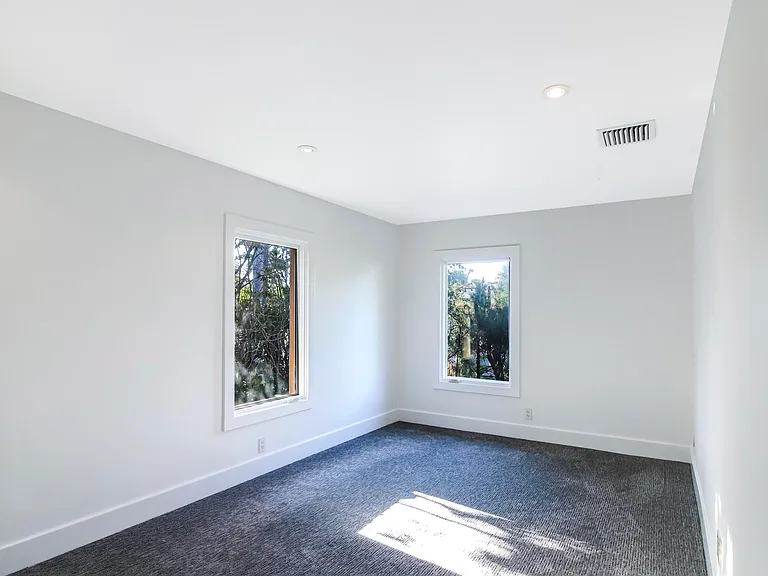 222 Park Ave — Photo 25