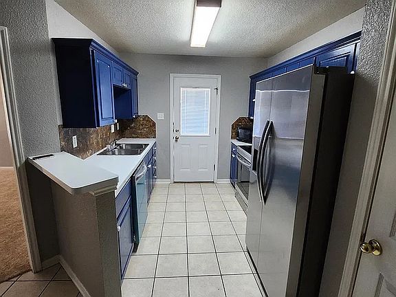 3rd image of 3800 Littleleaf Ct #A