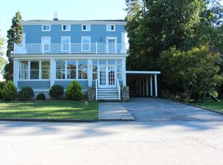 1405 The Cir, Peekskill, NY 10566