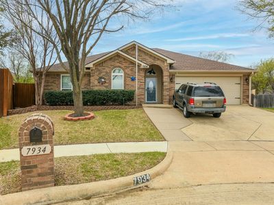 7934 Peregrine Trl, Arlington, TX, 76001
