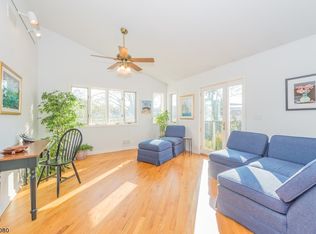 41 Ellers Dr, Chatham, NJ