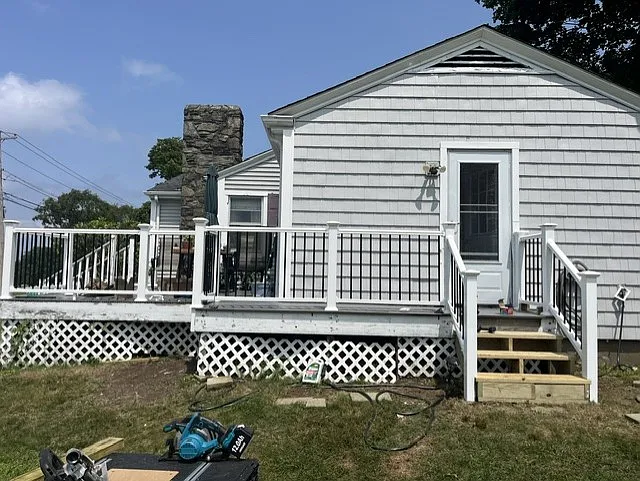 Browns Ln — Photo 2