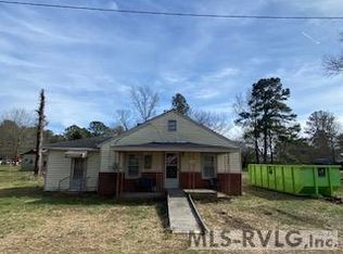 211 Hall St, Aulander, NC 27805