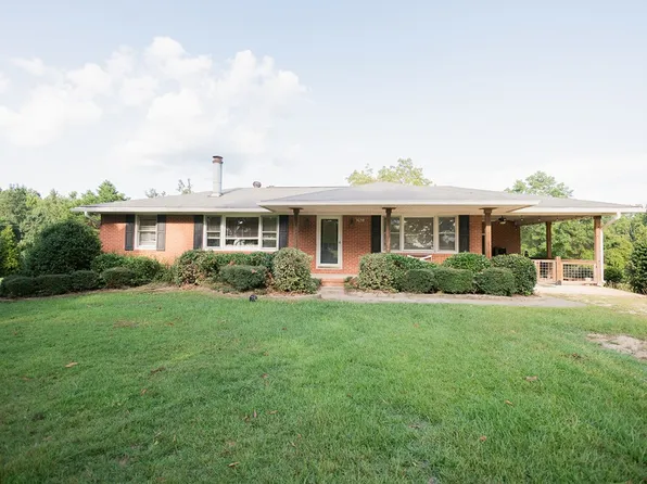 2423 Lee Road 166, Opelika, AL 36804
