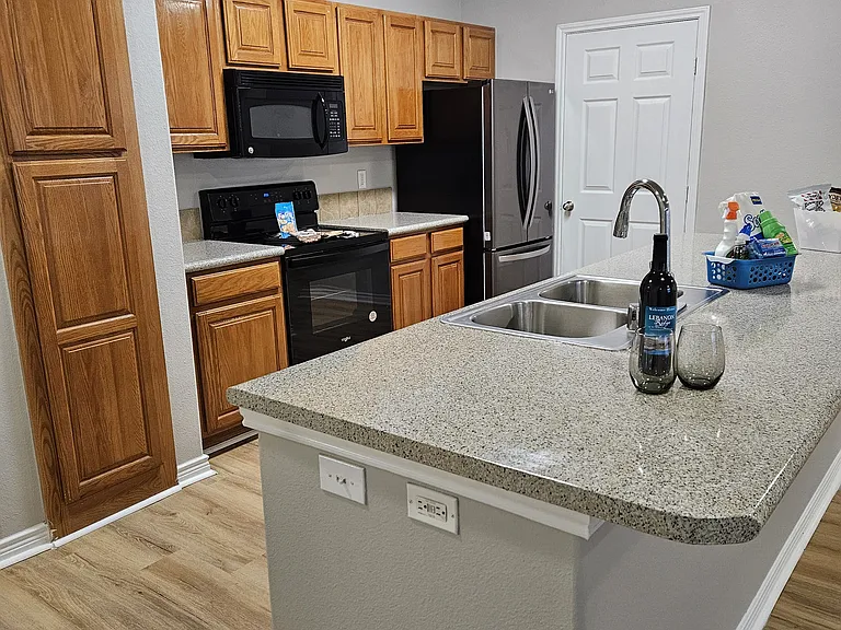 Lebanon Ridge — Photo 13