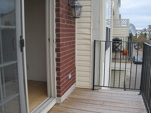 2nd image of 3202 Camden Dr