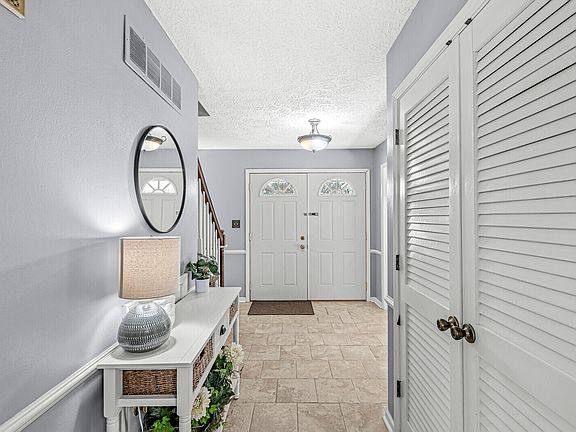 5th image of 8312 Heron Ct