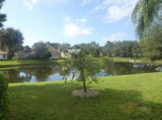 10910 Lake Front Pl, Boca Raton, FL 33498