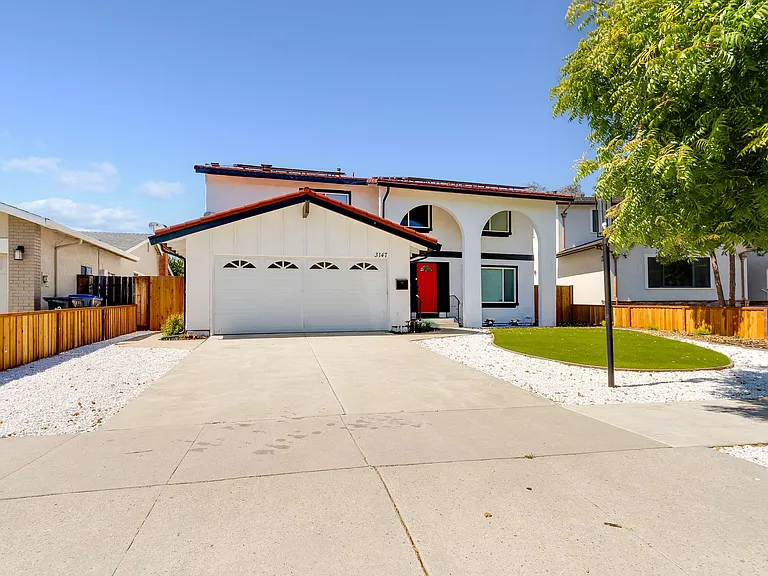 3147 Shriver Dr — Photo 3