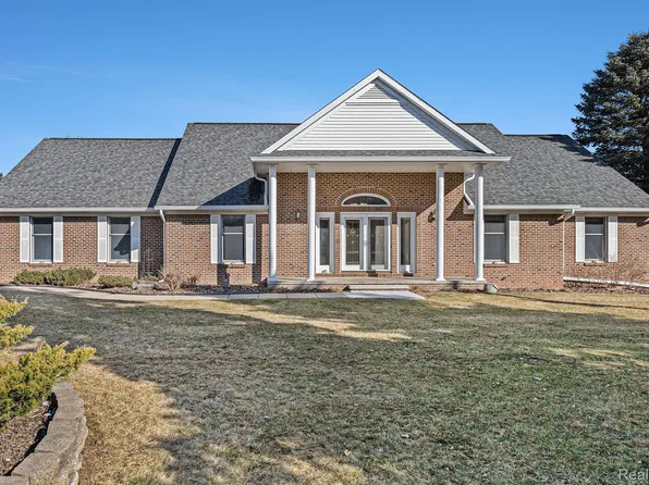 7650 Owosso Rd, Fowlerville, MI 48836