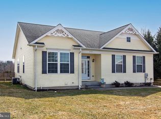 201 Maple Ave, New Windsor, MD 21776