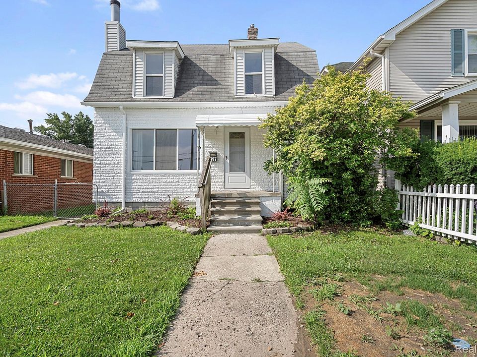 1st image of 1507-11 Cleophus Pkwy