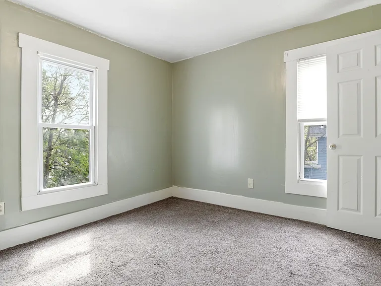 511 Edgewood Ave — Photo 17
