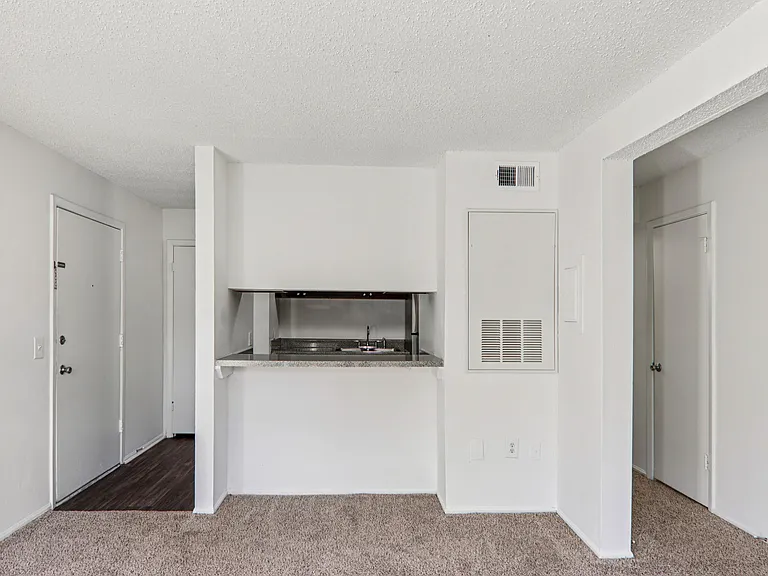 Andover Park Apartments — Photo 38