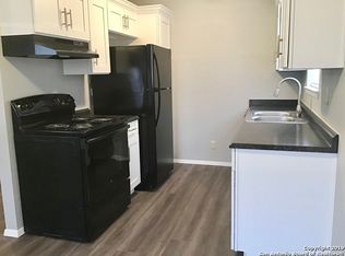 1008 Mission Dr APT D, New Braunfels, TX 78130
