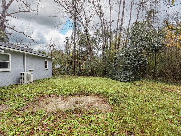 209 Testament Ln — Photo 6
