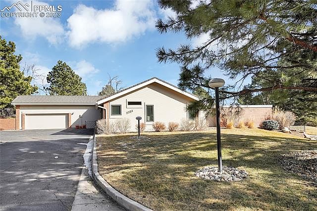 1st image of 2723 Fawn Grove Ct