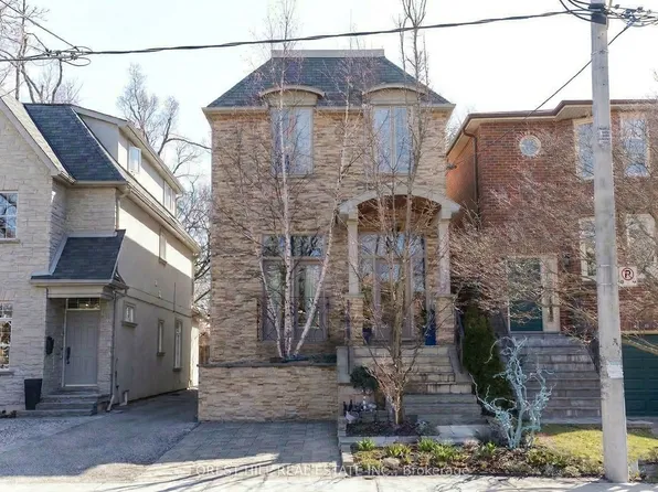 55 Petman Ave, Toronto, ON M4S 2S9