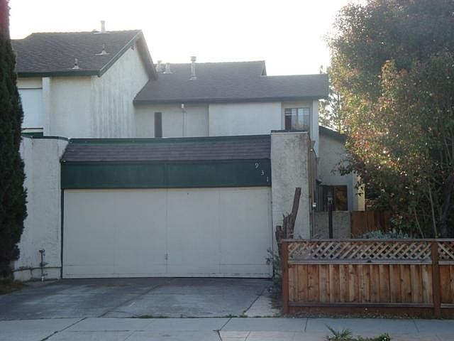 1st image of 931 Northrup St