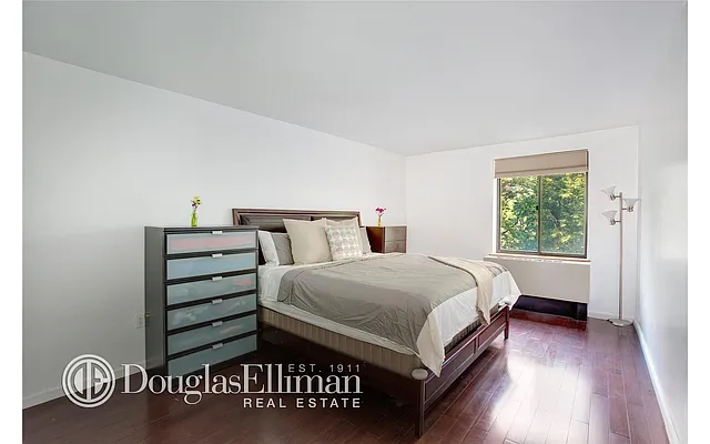 Sold by Douglas Elliman | media 3