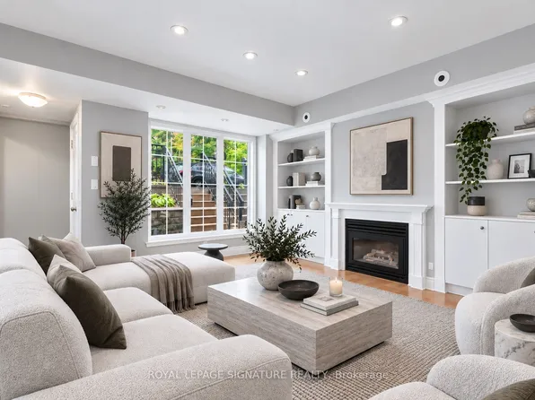 5 Everson Dr W #1119, Toronto, ON M2N 7C3