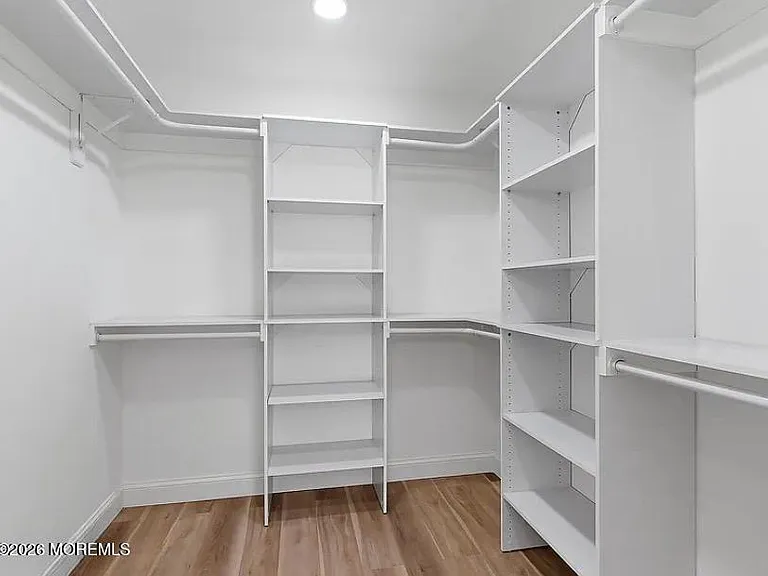 11 Archer Sq — Photo 15