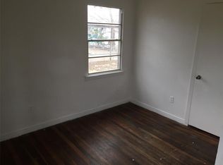 13701 Eagle Pass St, Houston, TX 77015
