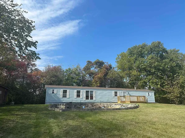 2210 30th St, Bedford, IN 47421