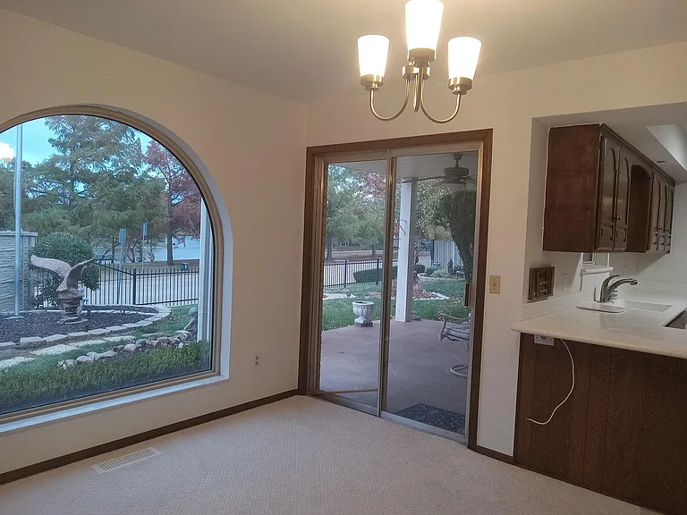 Beautiful lake view from dining area