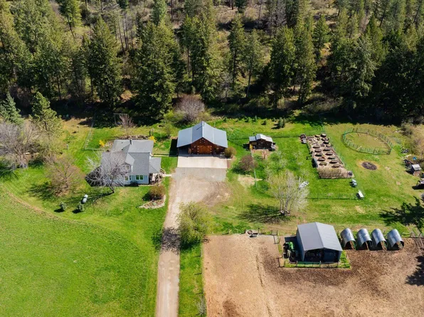 275 Curless Rd, Bonners Ferry, ID 83805