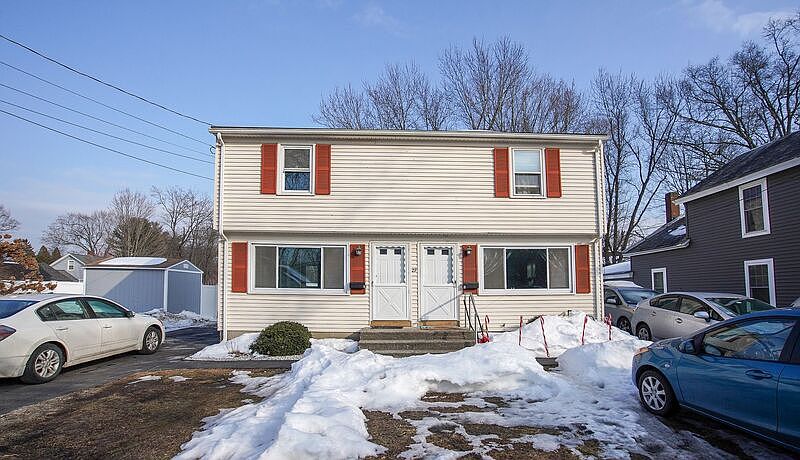 1st image of 29 Crown St #B